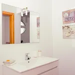Guest house Namaste House I Relogio do Poiso
