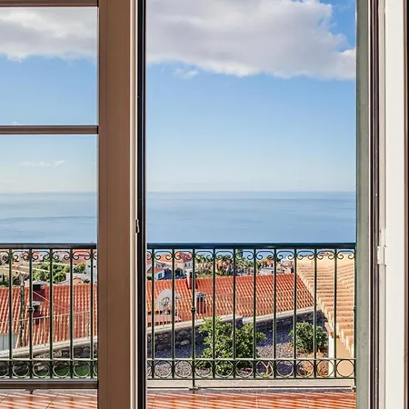 بيت ضيافة Namaste House I Relogio do Poiso