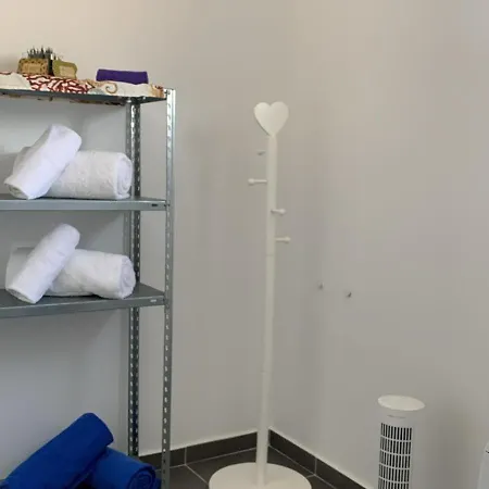 Namaste House I Relogio do Poiso