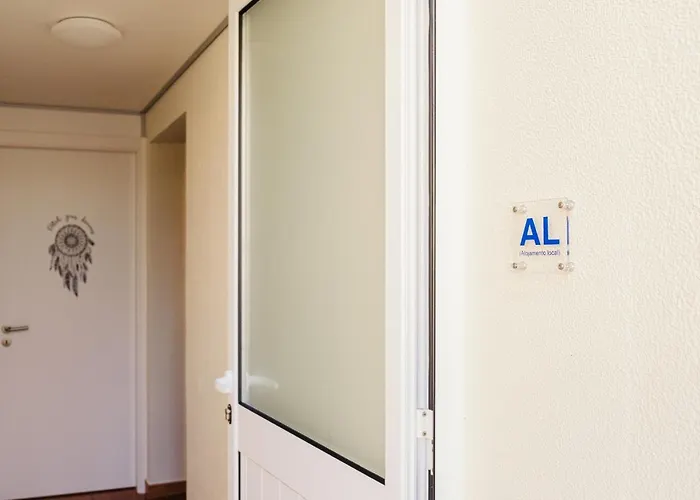 Namaste House I 4* Relogio do Poiso