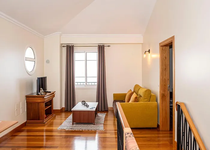 Namaste House I Гостевой дом Relogio do Poiso