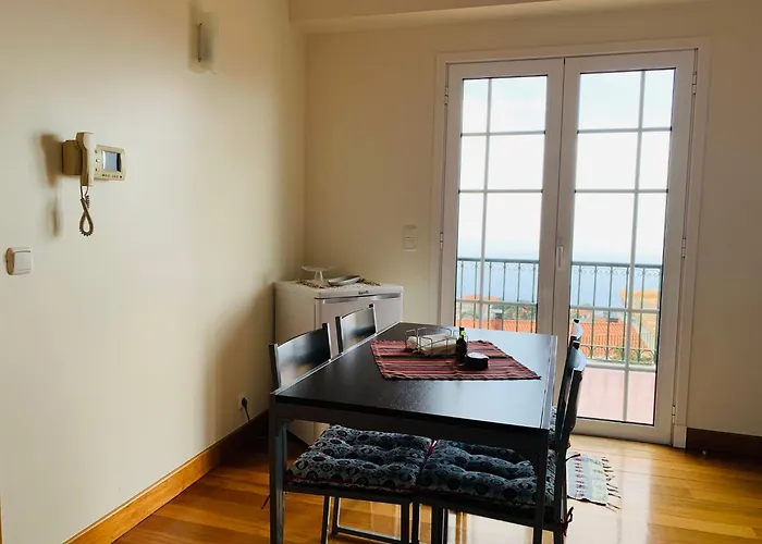 게스트하우스 Namaste House I Relogio do Poiso